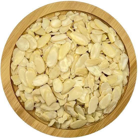 Almendra fileteada